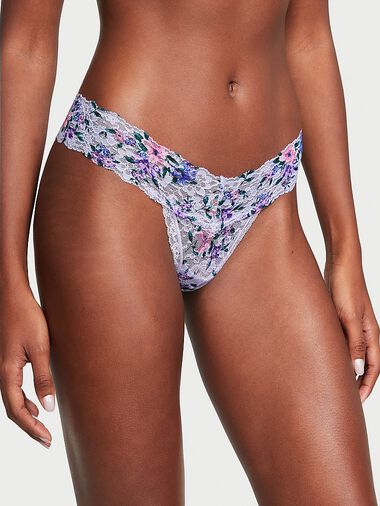 String En Dentelle, Lucky Lilac Lillies, large