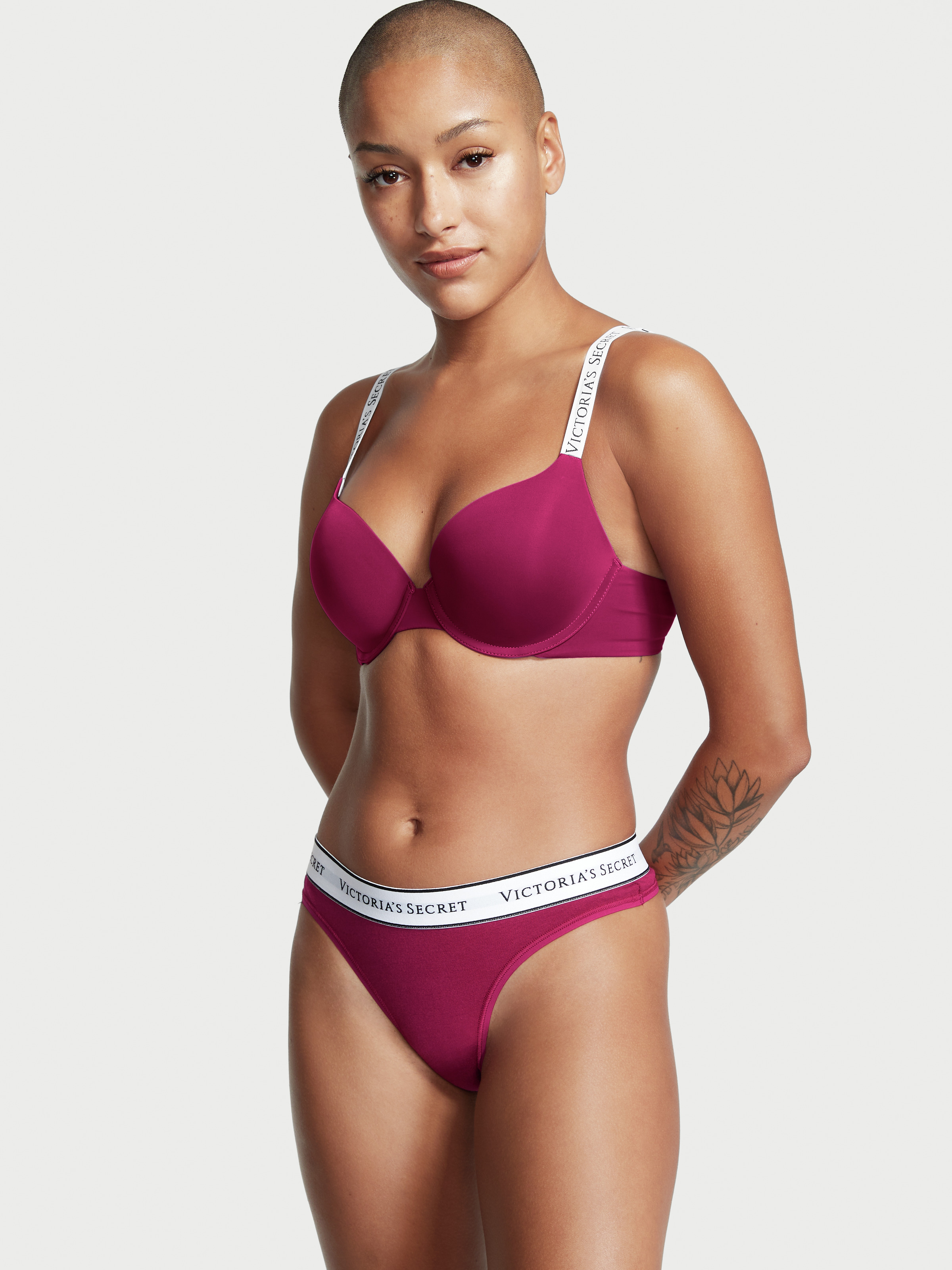 String En Coton Avec Logo, Description, large